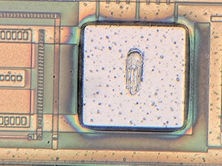 High-magnification observation of IC patterns