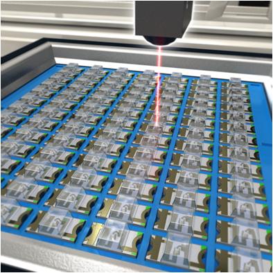 Parallelism measurement of optical elements